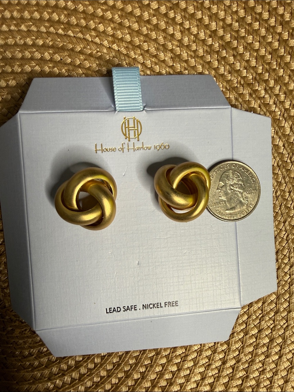 House of Harlow 1960 🔥 Polished Gold Knot Stud Earrings
